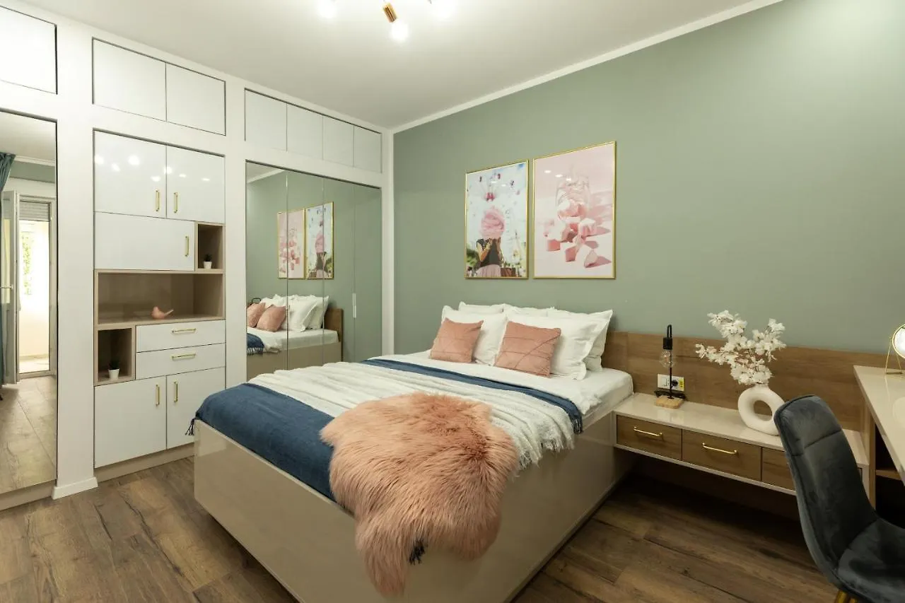 Apartament Dream Home - Prime Location 2Br Apt In Bucureşti România