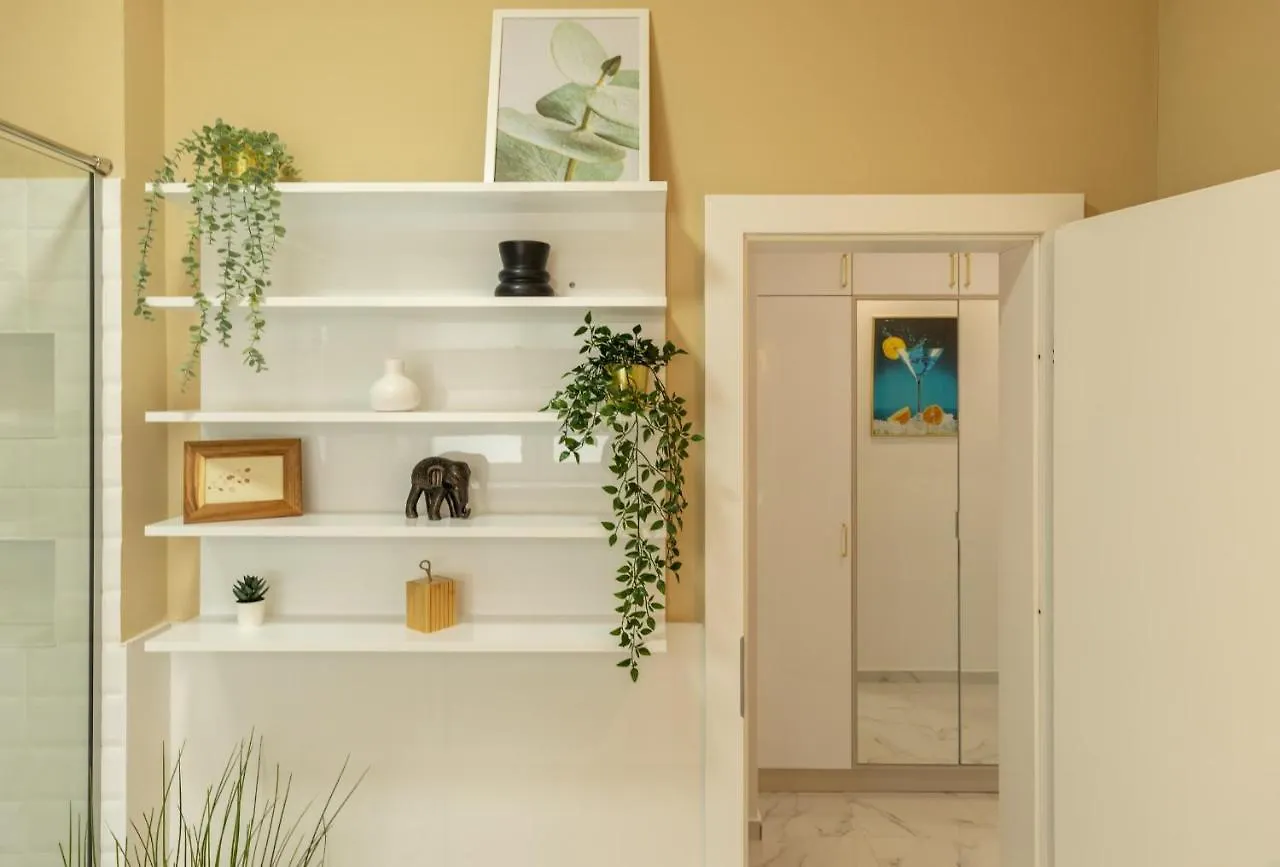 Dream Home - Prime Location 2Br Apt In Bucharest