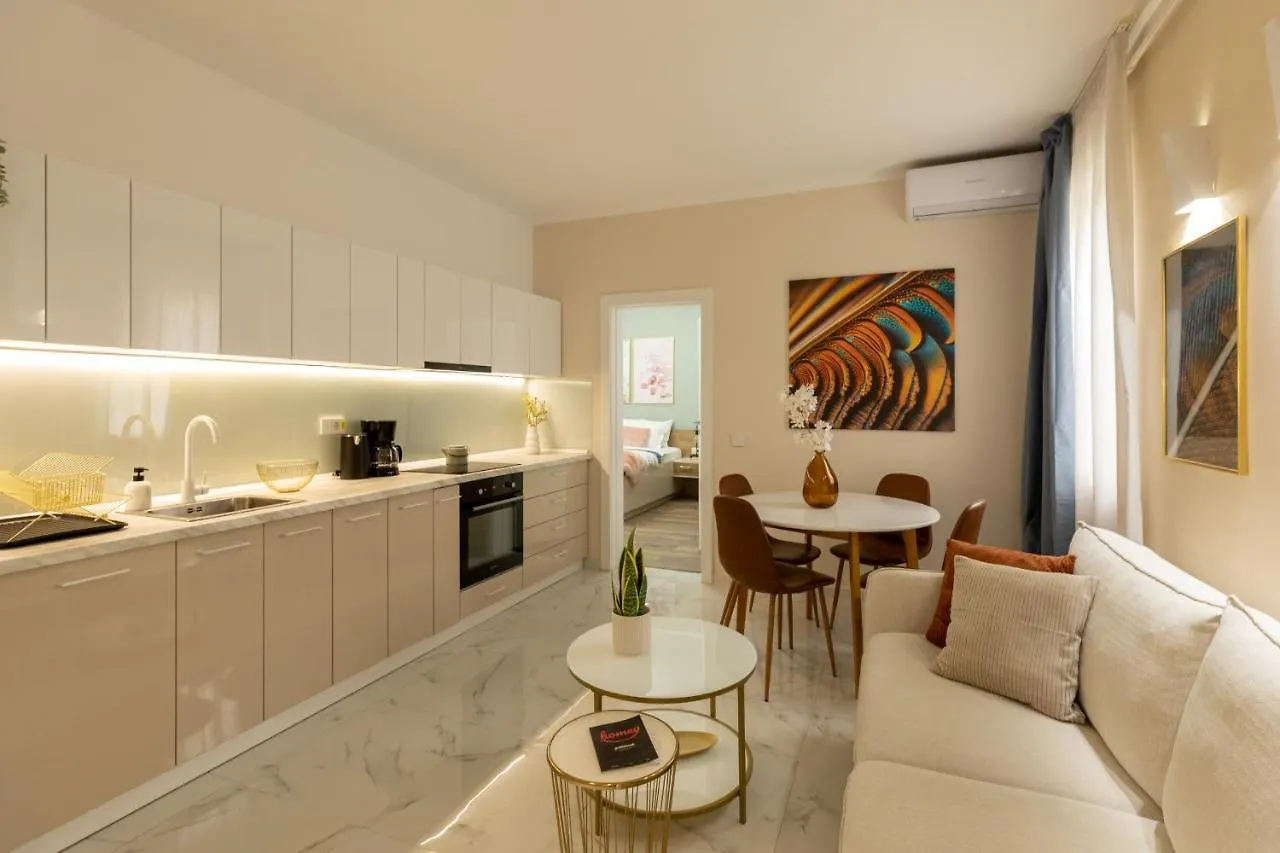 Apartament Dream Home - Prime Location 2Br Apt In Bucureşti România